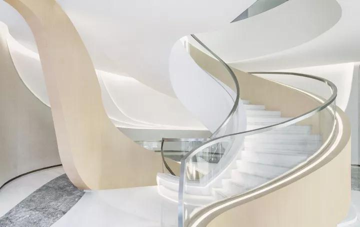 一個(gè)讓你仿若穿越時(shí)空的科技展廳，展示未來(lái)生活形態(tài)插圖(3)