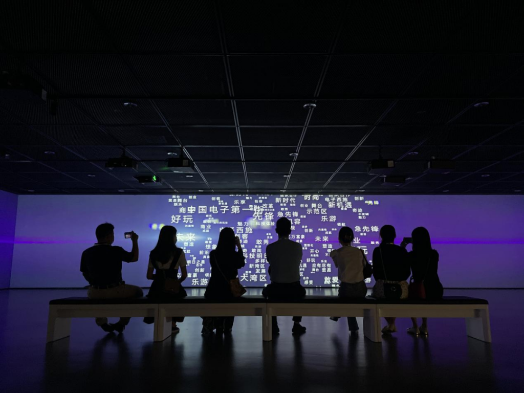 巖星之聲 | 巖星尋夢華強北,共慶五一佳節(jié)插圖(14) 巖星之聲 | 巖星尋夢華強北,共慶五一佳節(jié)插圖(14)