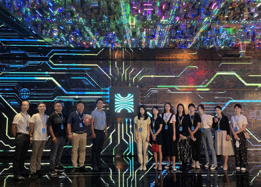 巖星之聲 | 巖星尋夢華強北,共慶五一佳節(jié)插圖(18) 巖星之聲 | 巖星尋夢華強北,共慶五一佳節(jié)插圖(18)