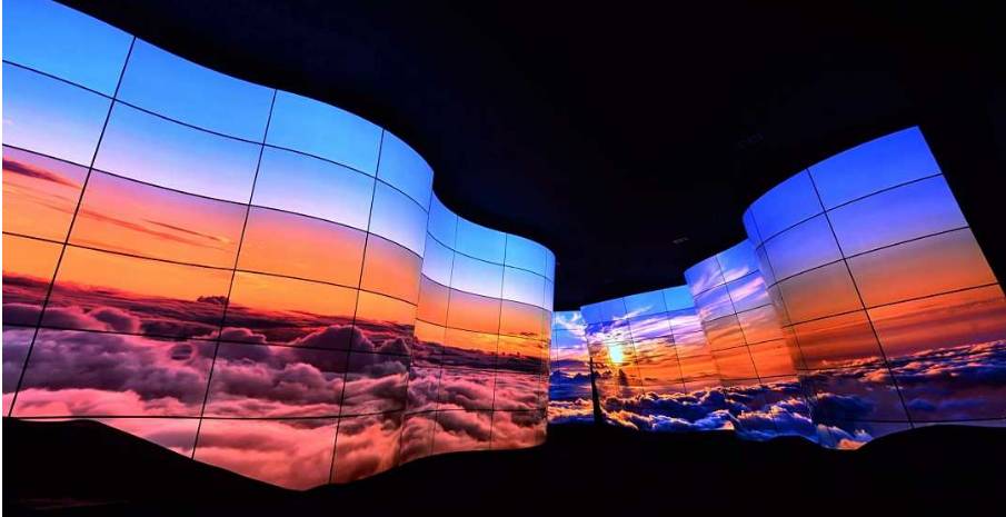 OLED全息屏幕在展廳展館設(shè)計(jì)中的作用插圖(1)